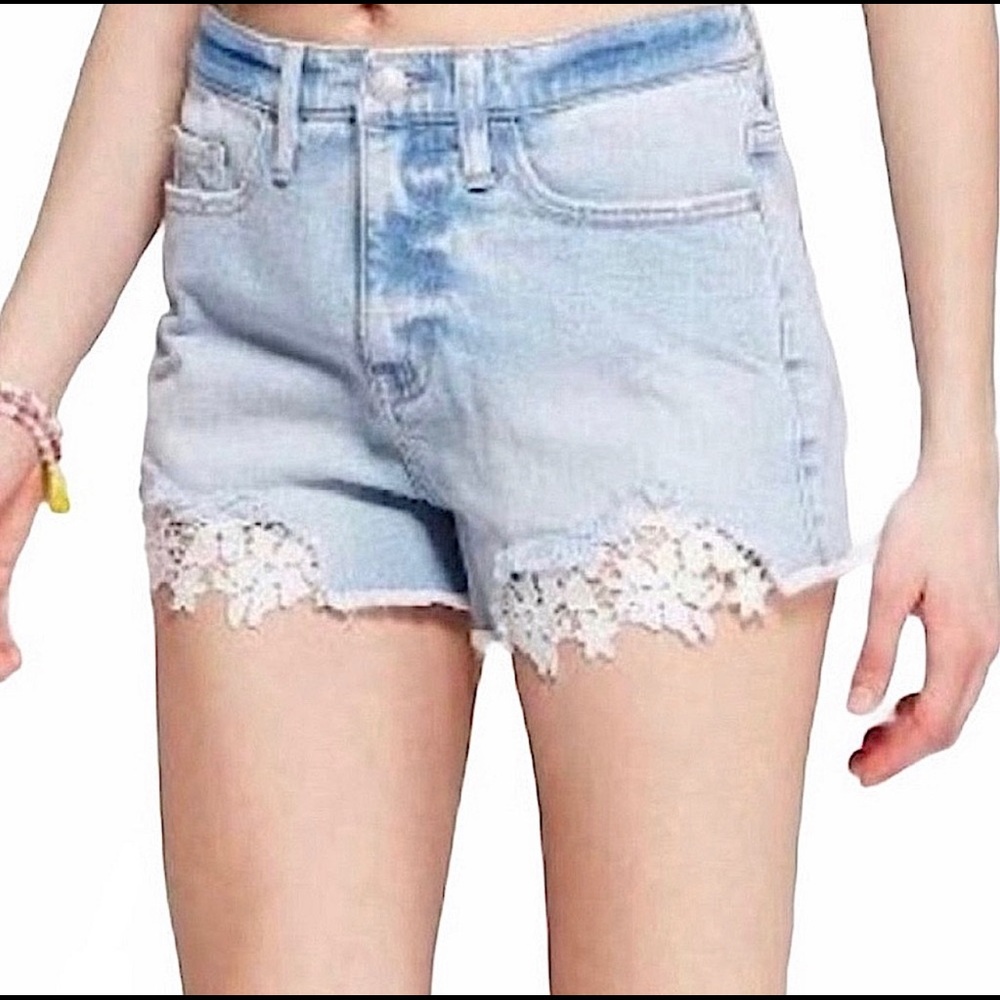 Wild Fable- Size 12, cute light-wash denim shorts w/raw hem and lace